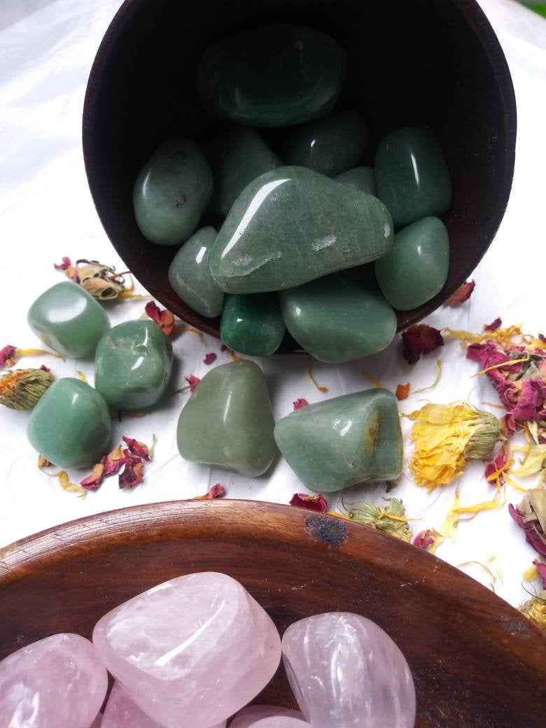 Green Aventurine. Fertility Stone. Good luck stone