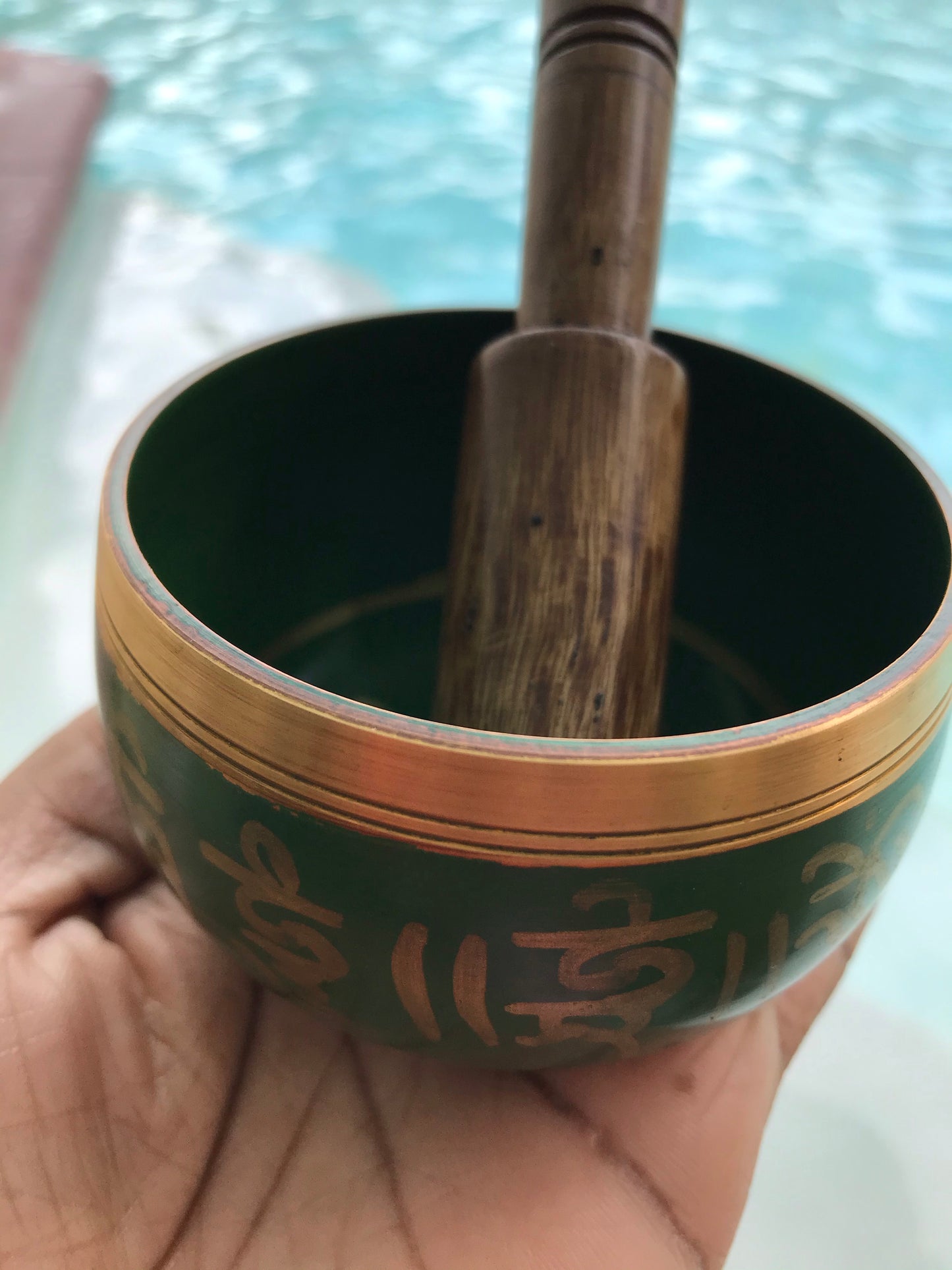 Heart Chakra Singing Bowl